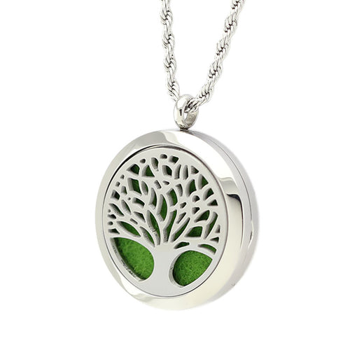 Necklace diffuser of essential oils